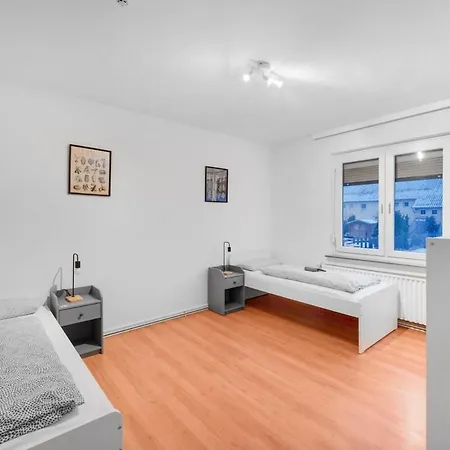 Апартаменты Modernes Erdgeschoss-apartment Mit Terasse *