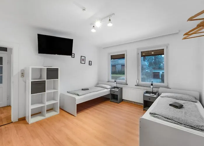 Апартаменты Modernes Erdgeschoss-apartment Mit Terasse