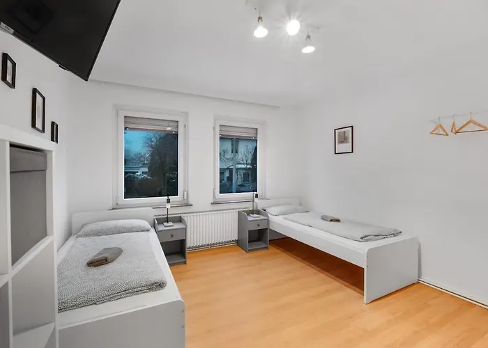 Апартаменты Modernes Erdgeschoss-apartment Mit Terasse *